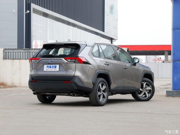 RAV4荣放双擎E+恭候询价 让利1万